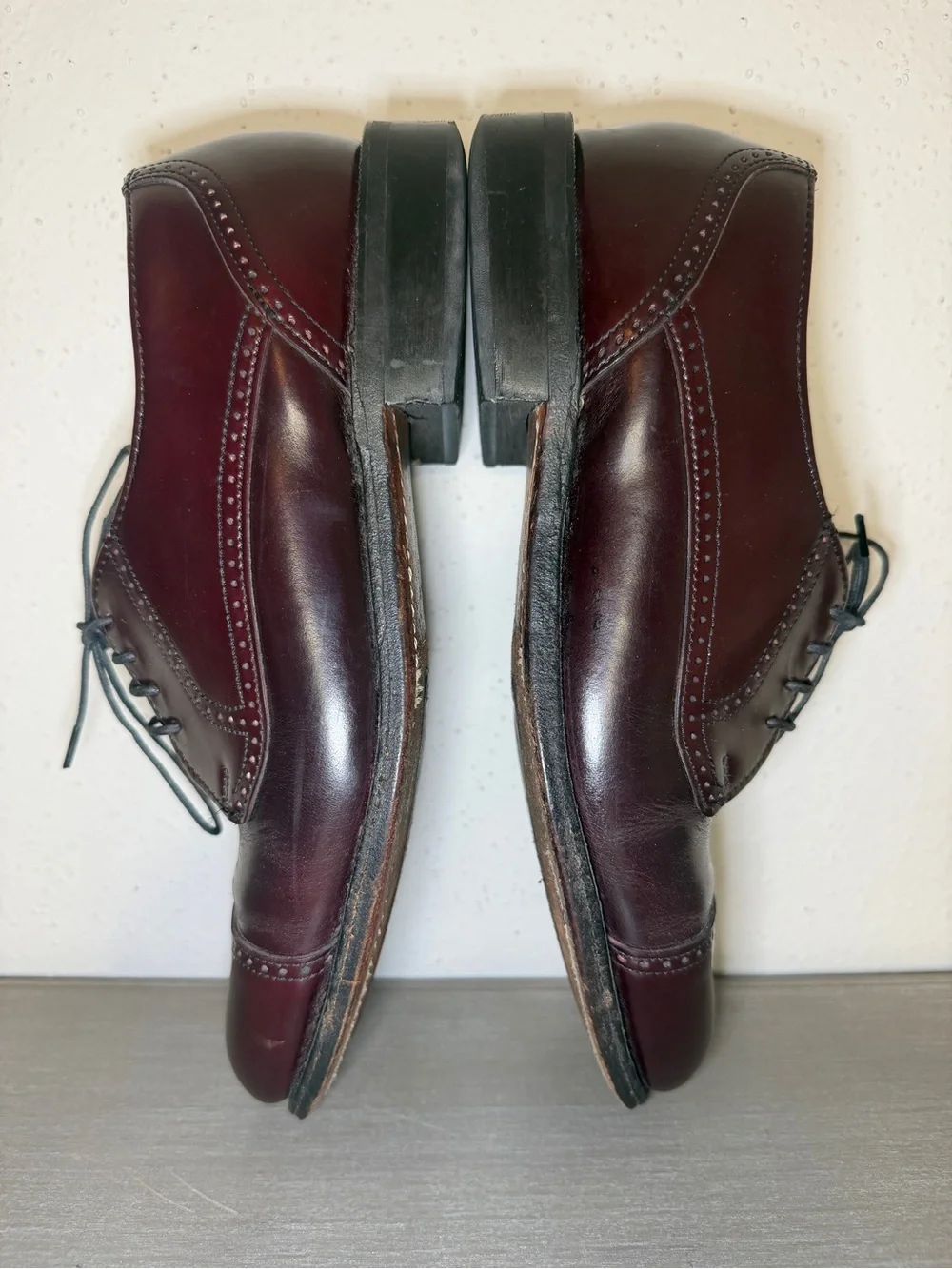 Dexter these shoes